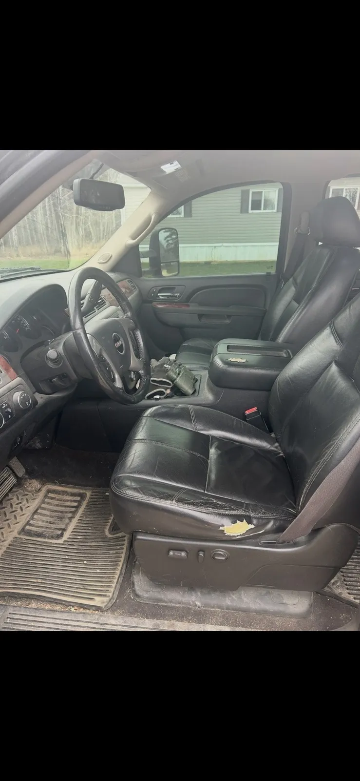 GMC Sierra 2500Hd 2010 photo 5