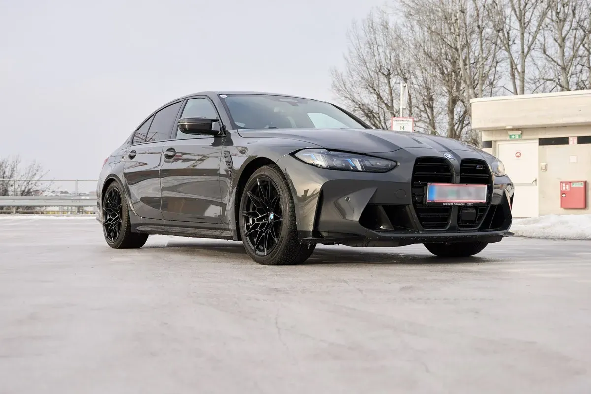 BMW 3 Series 2026 photo 3