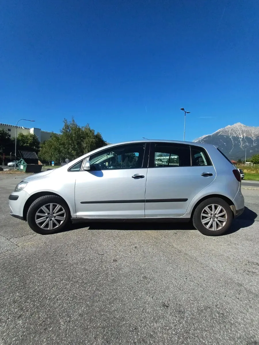 Volkswagen Golf 2005 photo 3