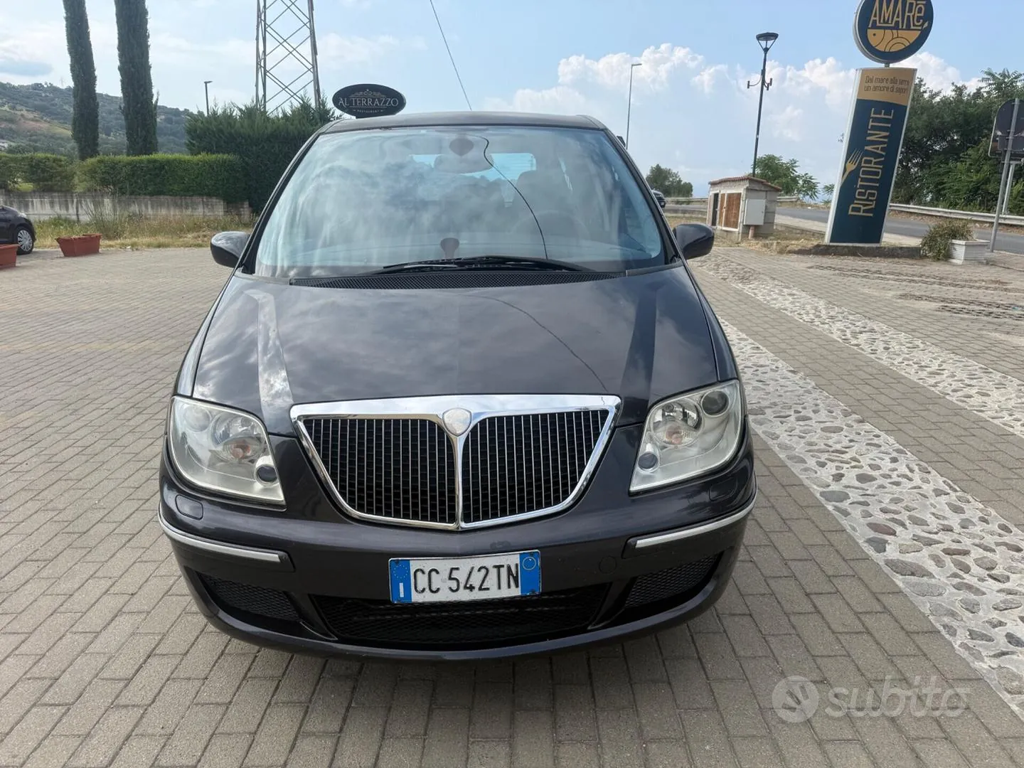 Lancia Phedra 2003 photo 2