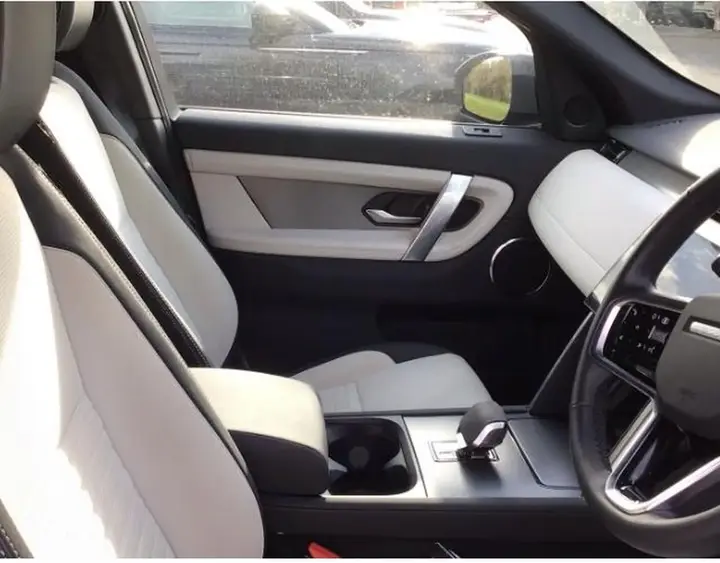 Land Rover Discovery Sport 2024 photo 5