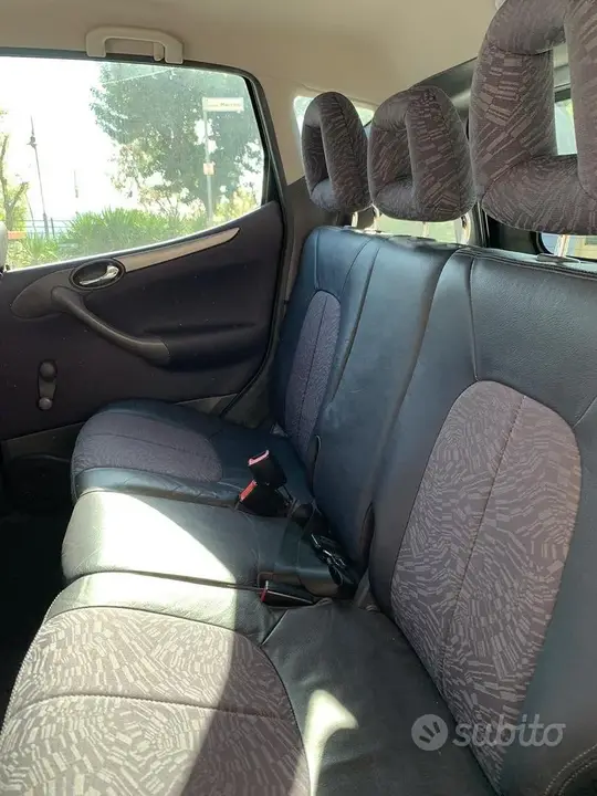 Mercedes-Benz A-Class 2003 photo 4