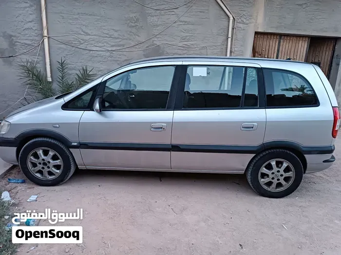 Opel Zafira 2004 photo 4