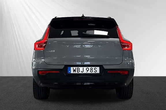 Volvo Ex40 2025 photo 2