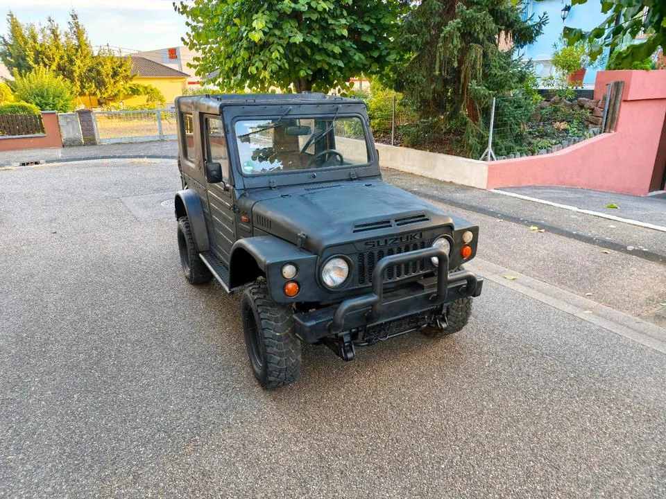 Suzuki Samurai