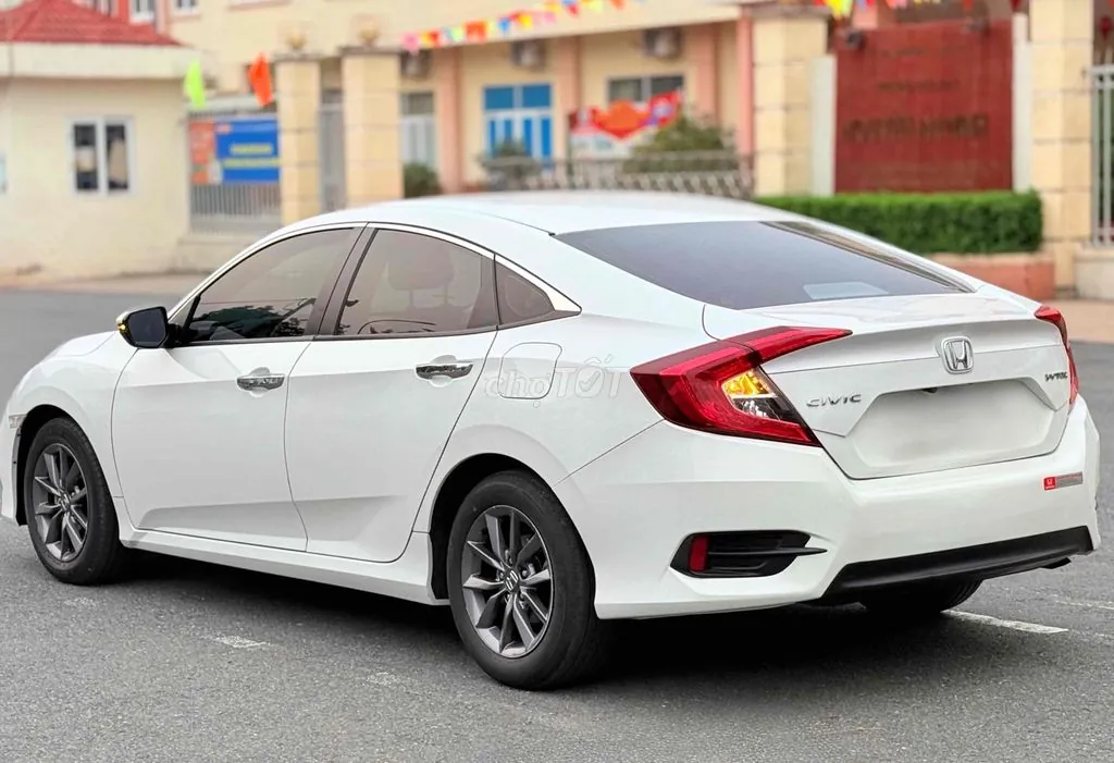 Honda Civic 2021 photo 5