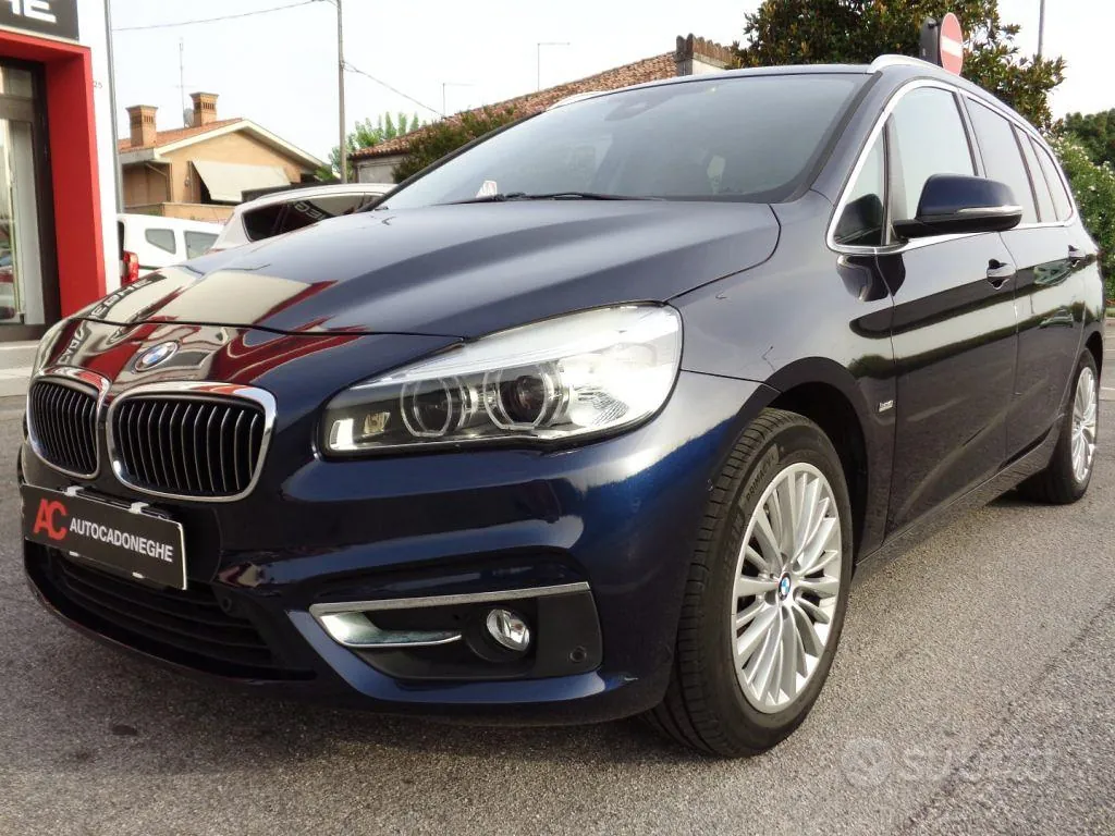 BMW 216D 2017 photo 2