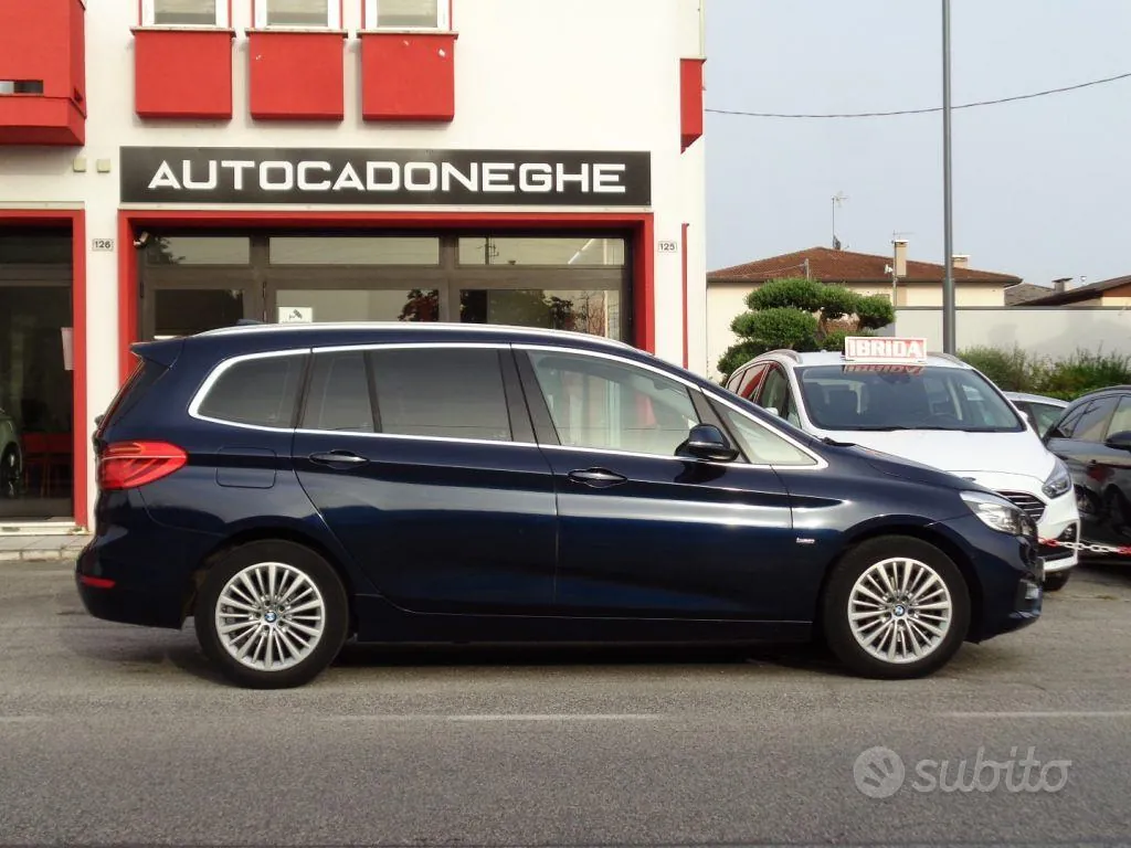 BMW 216D 2017 photo 4