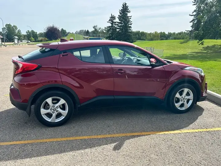 Toyota C-Hr 2018 photo 5