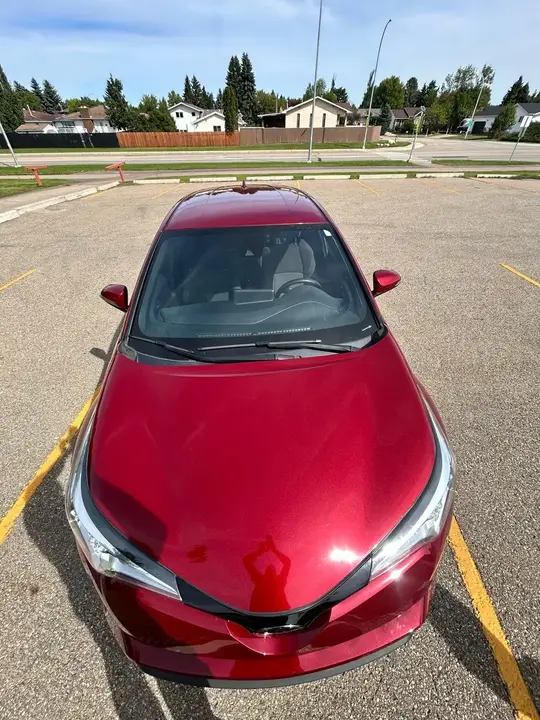 Toyota C-Hr 2018 photo 2