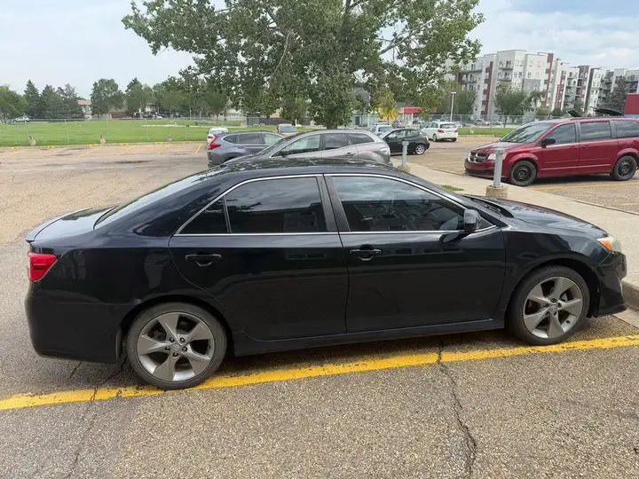 Toyota Camry 2012 photo 4