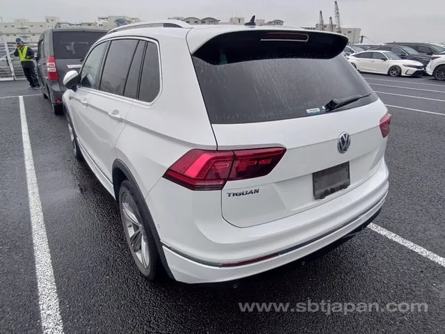 Volkswagen Tiguan 2019 photo 3