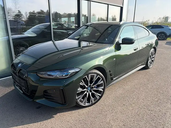 BMW I4 2023 photo 2