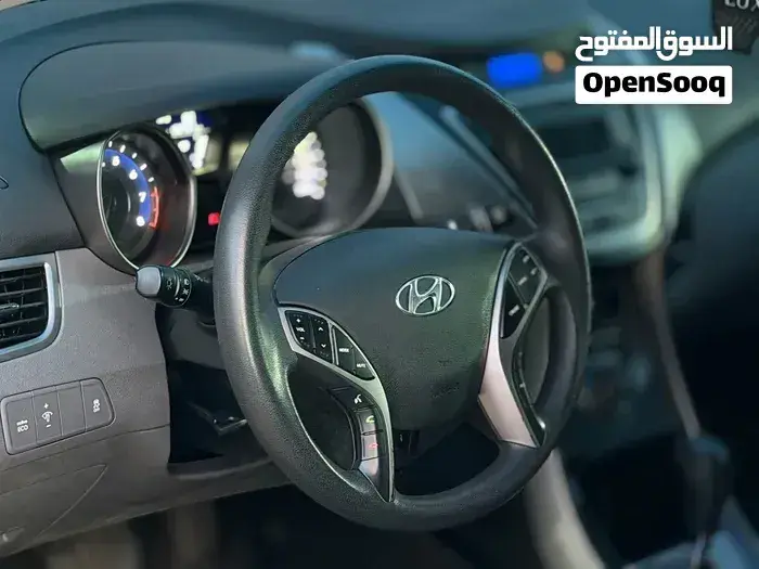 Hyundai Elantra 2013 photo 3