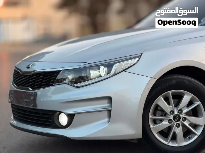 Kia K5 2017 photo 3