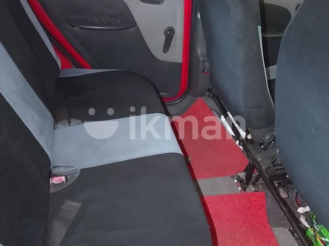 Tata Nano 2011 photo 3
