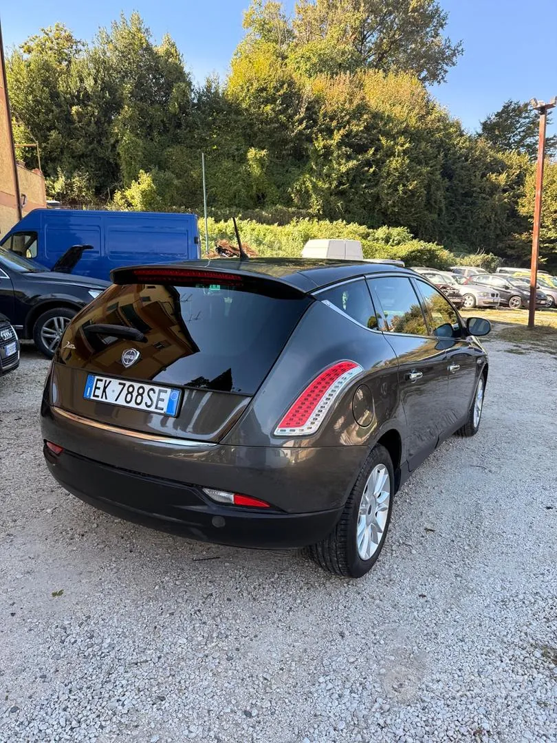 Lancia Delta 2011 photo 5