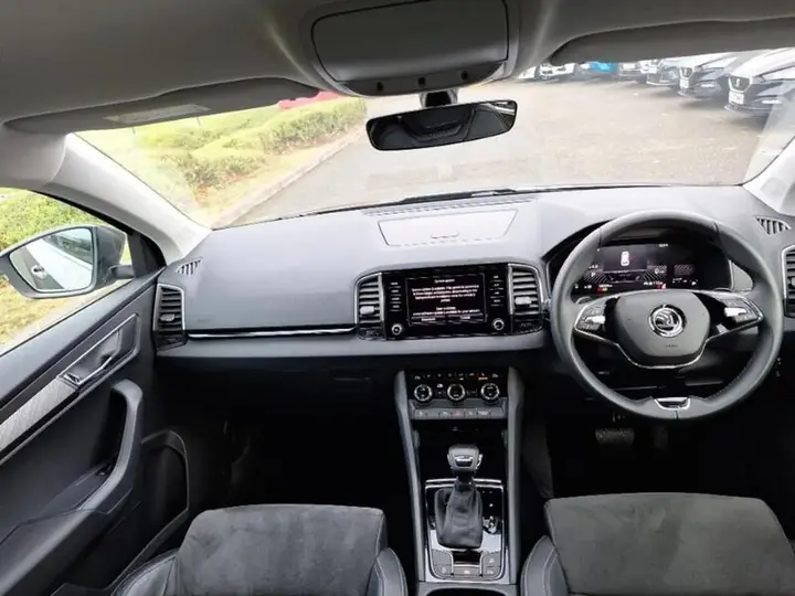 Skoda Karoq 2023 photo 3
