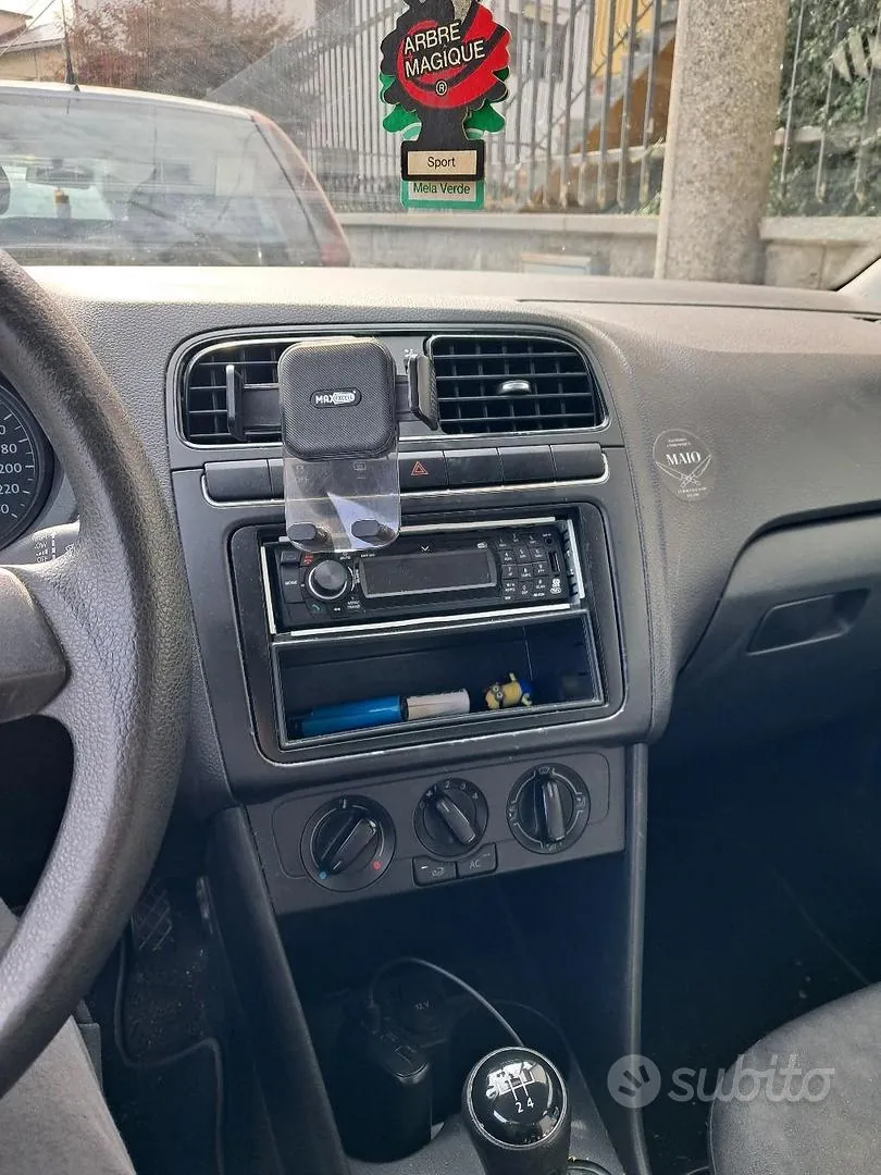 Volkswagen Polo 2013 photo 5