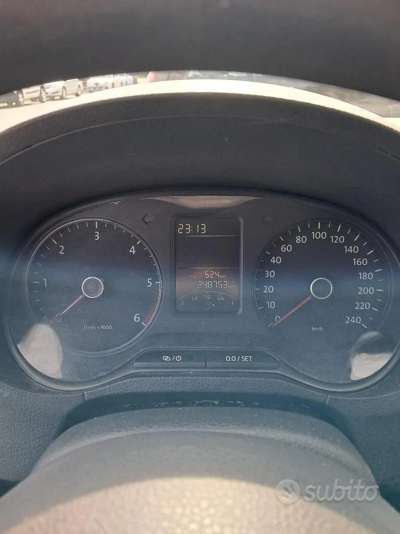 Volkswagen Polo 2013 photo 4