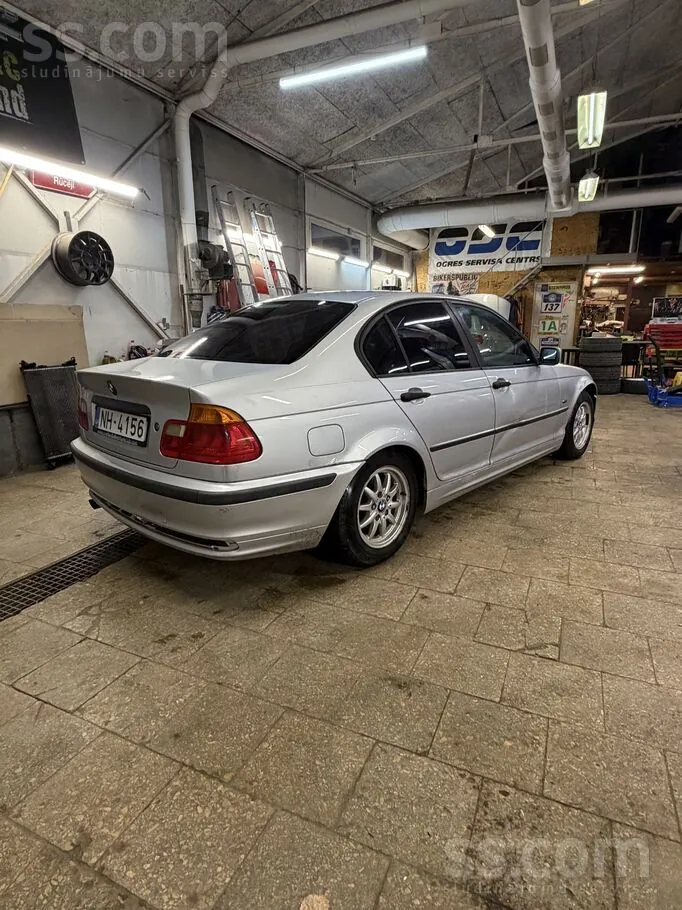 BMW 316 1999 photo 5