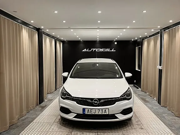 Opel Astra 2020 photo 2