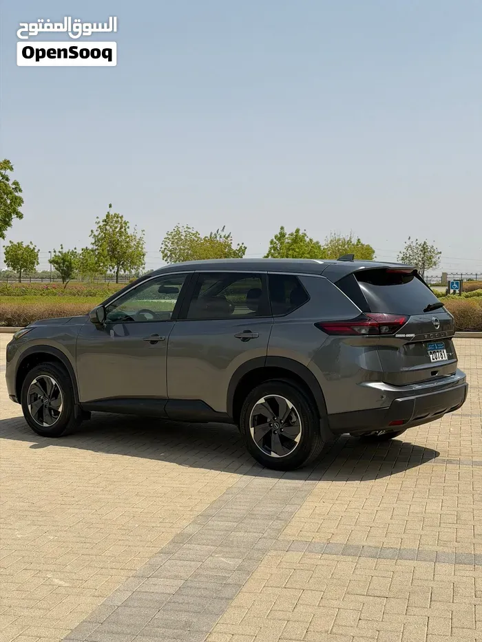 Nissan Rogue 2023 photo 3