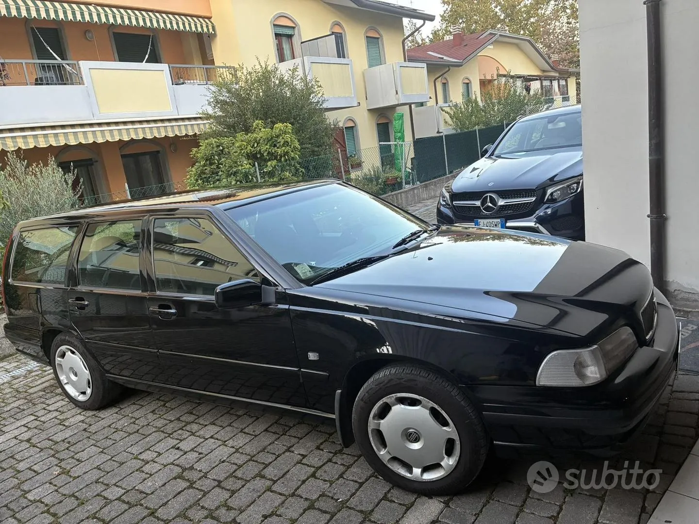 Volvo V70 2000 photo 2