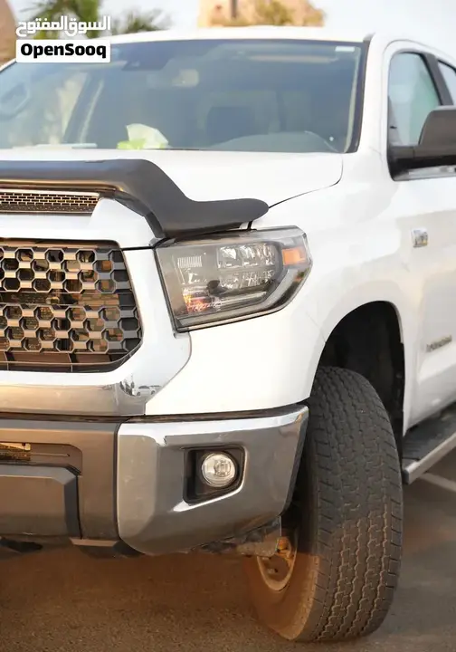 Toyota Tundra 2021 photo 2