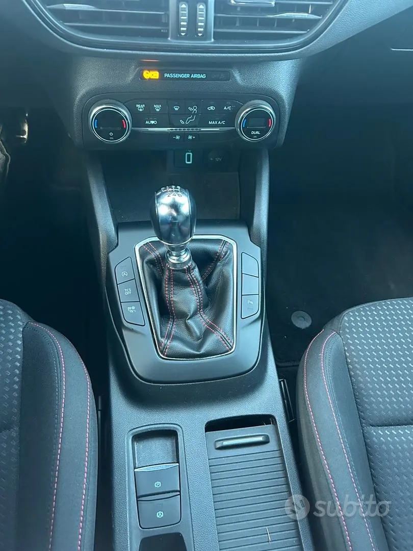 Ford Focus 2019 photo 3