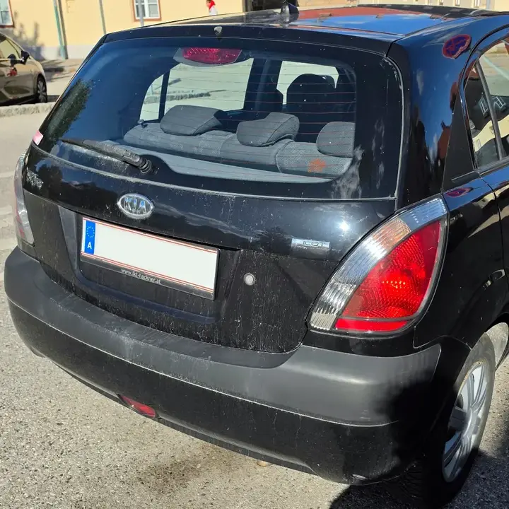 Kia Rio 2009 photo 3