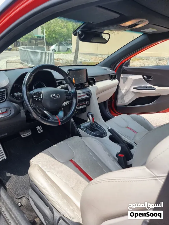 Hyundai Veloster 2020 photo 2