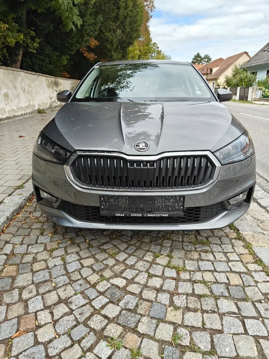 Skoda Fabia 2025 photo 2