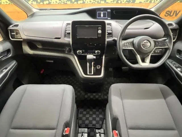 Nissan Serena 2017 photo 2