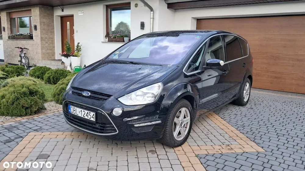 Ford S-Max 2011 photo 2