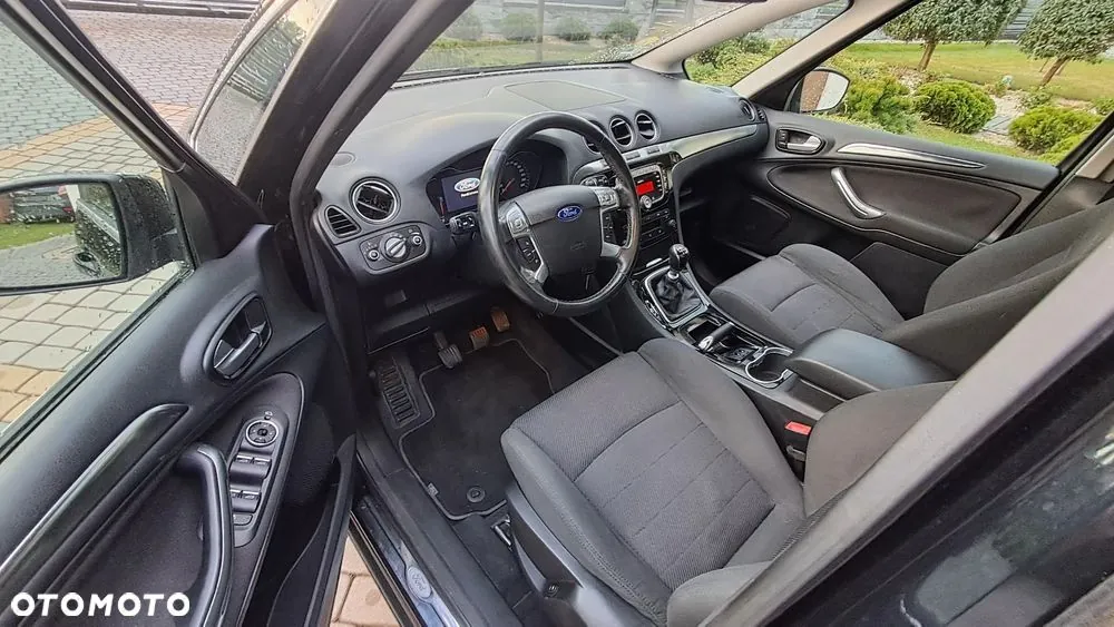 Ford S-Max 2011 photo 5
