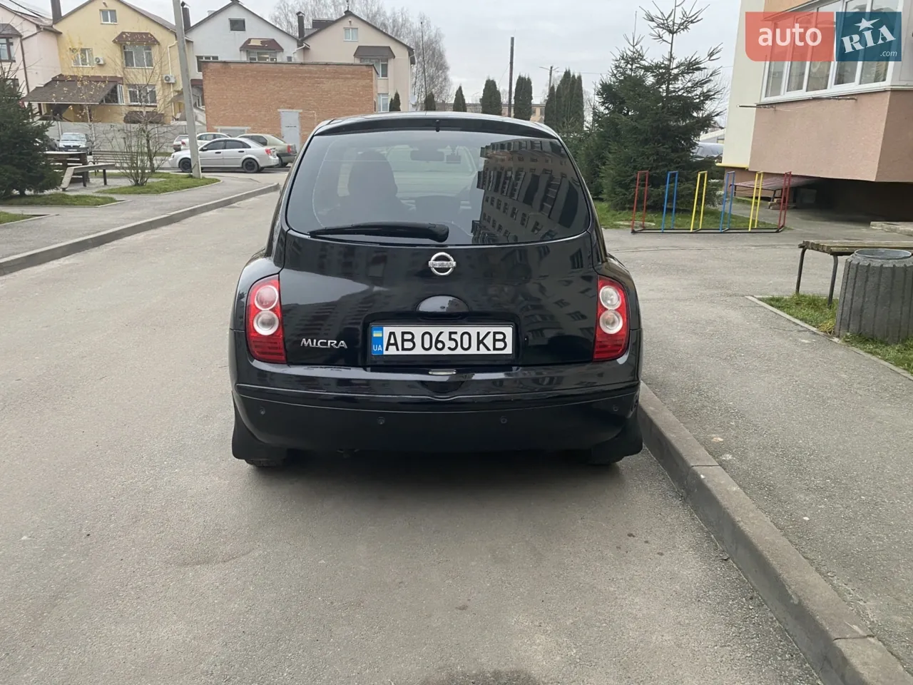 Nissan Micra 2008 photo 3