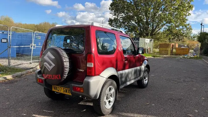 Suzuki Jimny 2007 photo 4