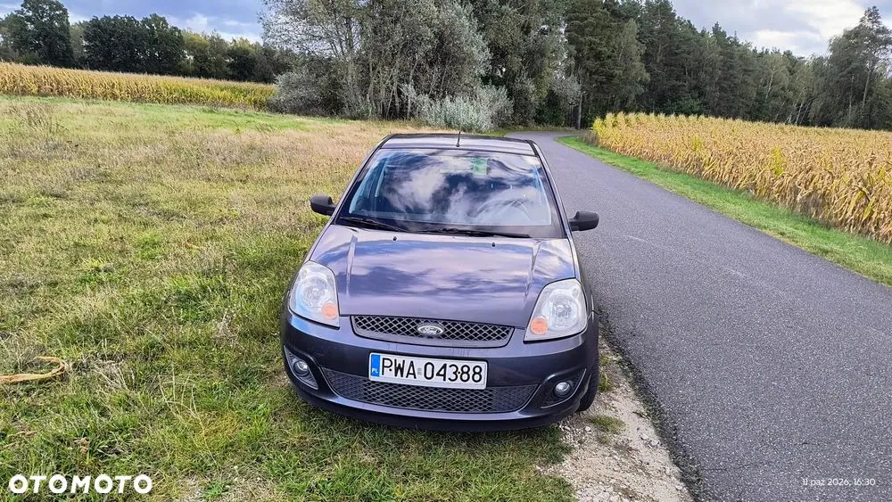 Ford Fiesta 2006 photo 2