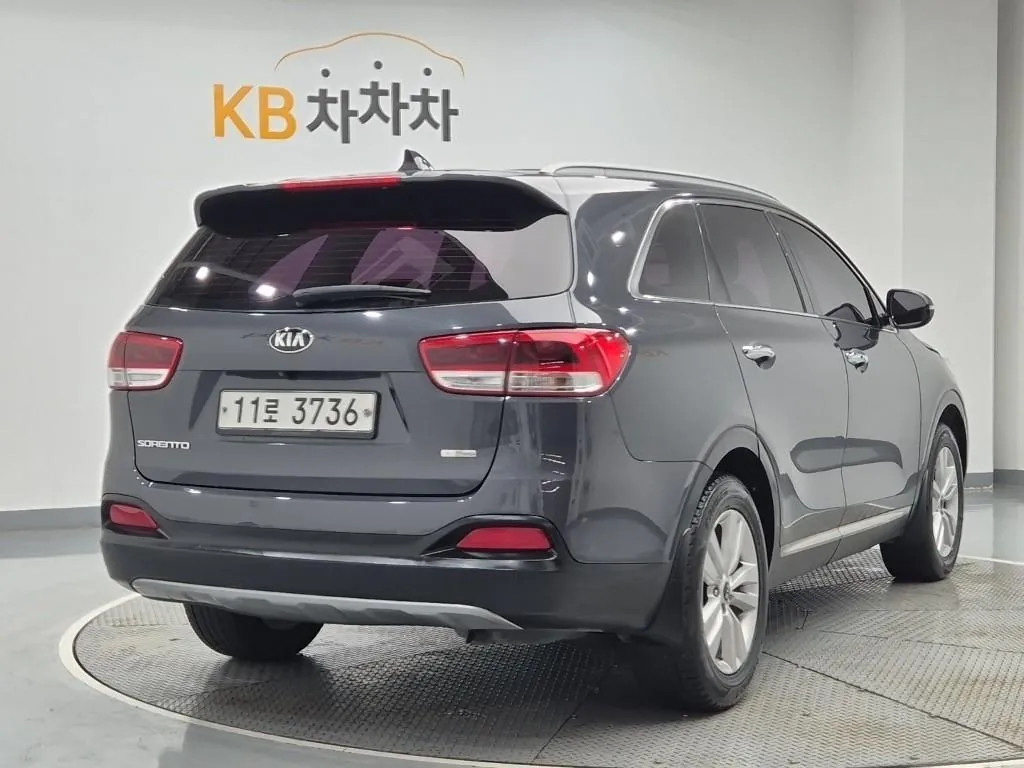 Kia Sorento 2015 photo 3