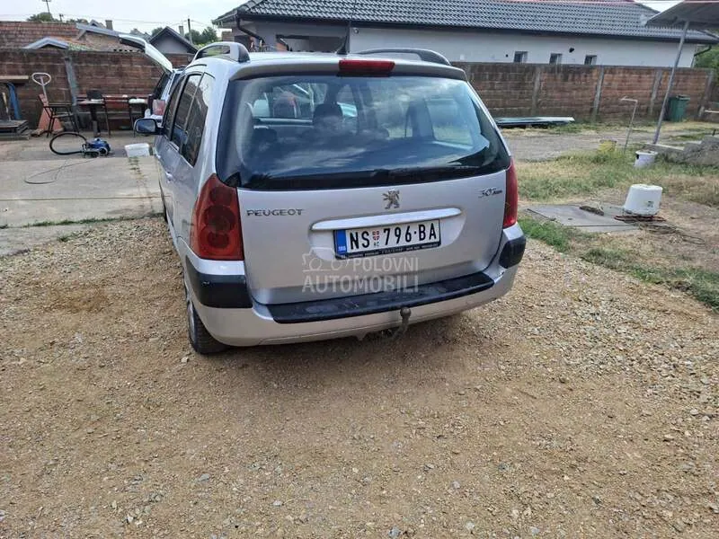 Peugeot 307 2003 photo 4