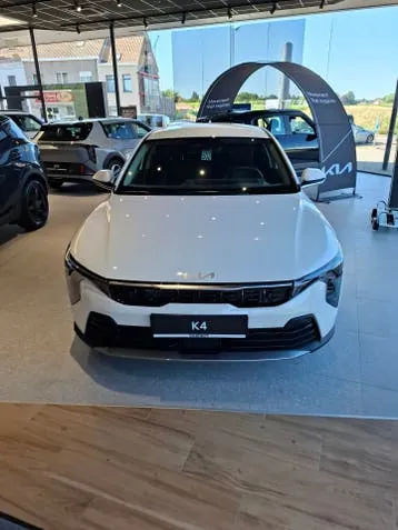 Kia K4