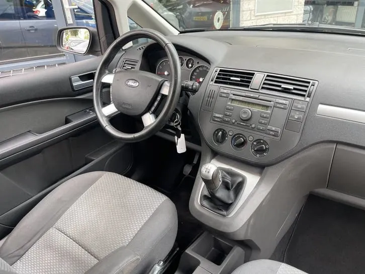 Ford C-Max 2004 photo 2