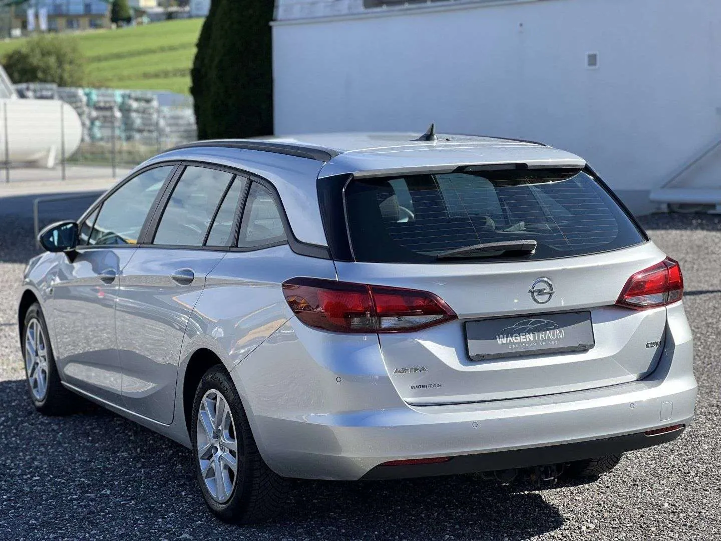 Opel Astra Sportstourer 2017 photo 2