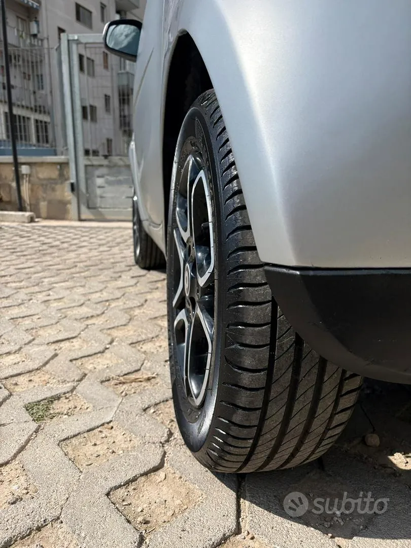 Smart Fortwo 2018 photo 5