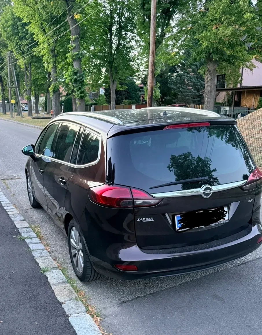 Opel Zafira Tourer 2014 photo 2