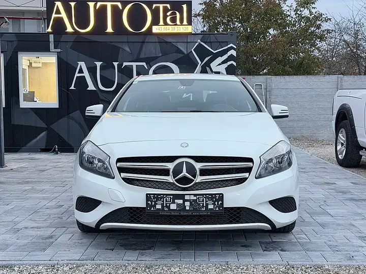 Mercedes-Benz A-Class 2014 photo 2