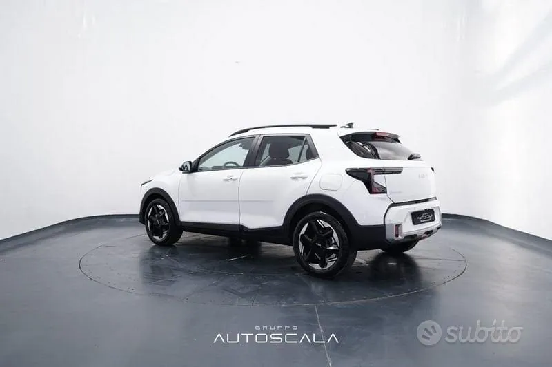 Kia Stonic 2025 photo 4