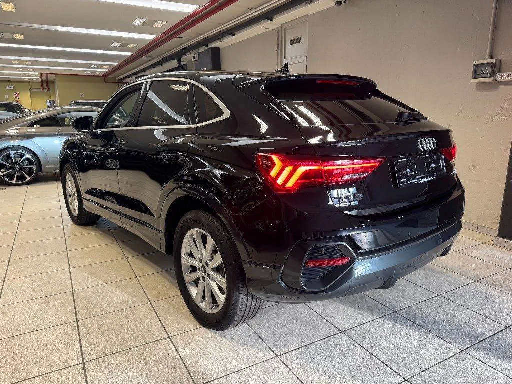 Audi Q3 2025 photo 4