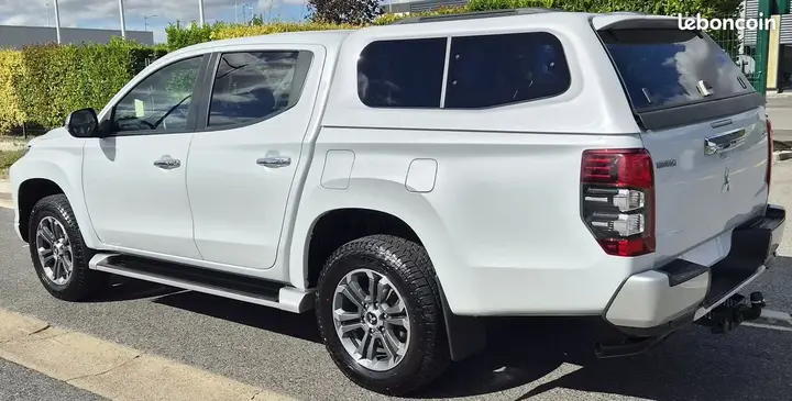 Mitsubishi L200 2019 photo 4